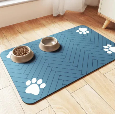 PetNova™ Quick-Dry Feeding Mat